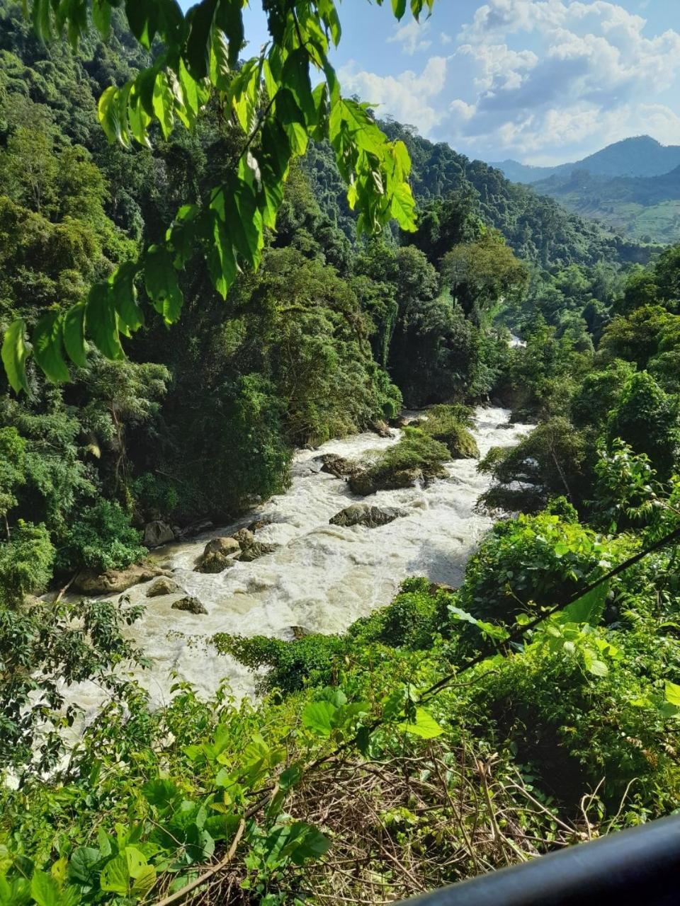 Khách sạn Vườn Quốc gia Ba Bể Bac Kan Esterno foto